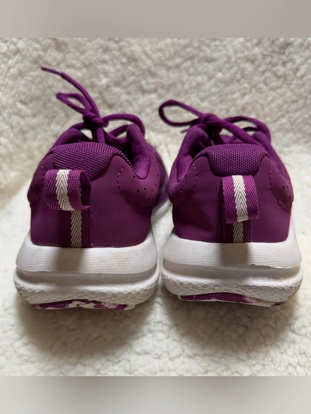 Under Armour Charged Assert 10 Sneakers Andromeda Purple Lace-Up Yourh Size 6